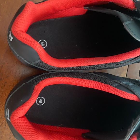 Like NEW! MENS Peloton shoes size 46 - LIKE NEW - Picture 4 of 7